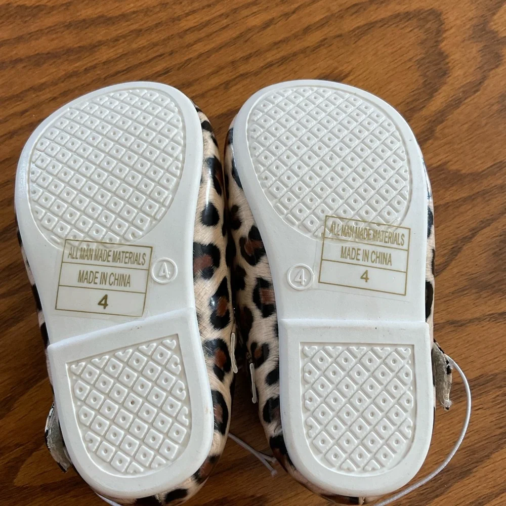 NWOT Jelly Beans Leopard Print Dress Shoes, Little Girls, Sz 4